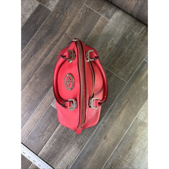 Guess Medium handbag red dome shaped zippered closure satchel - Picture 5 of 16